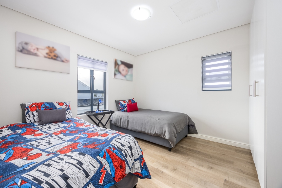 3 Bedroom Property for Sale in Jakarandas Western Cape